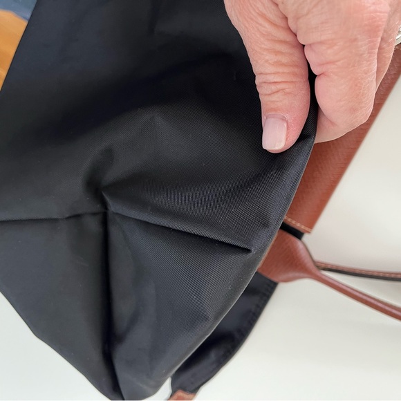 Longchamp Medium Bag - Picture 9 of 13